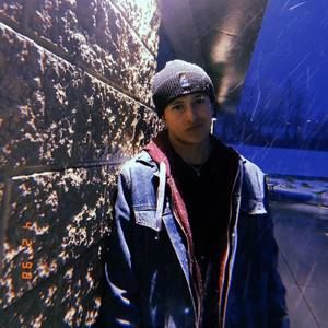 Meet your Posher, Elijah